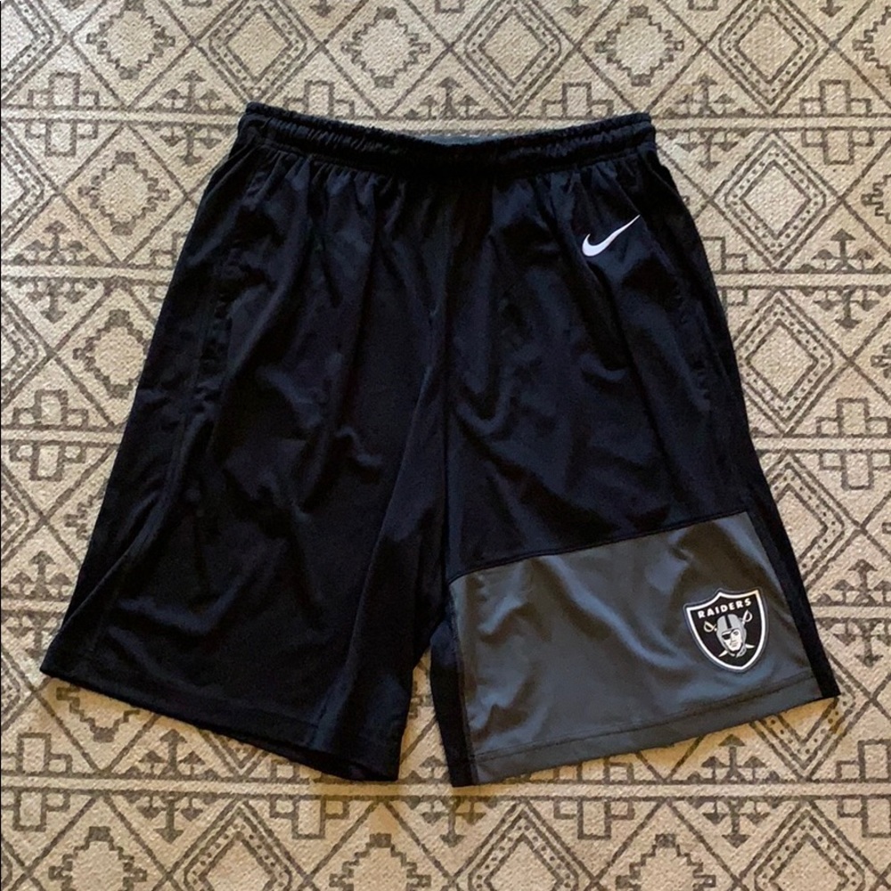 Nike Dri fit Raiders shorts